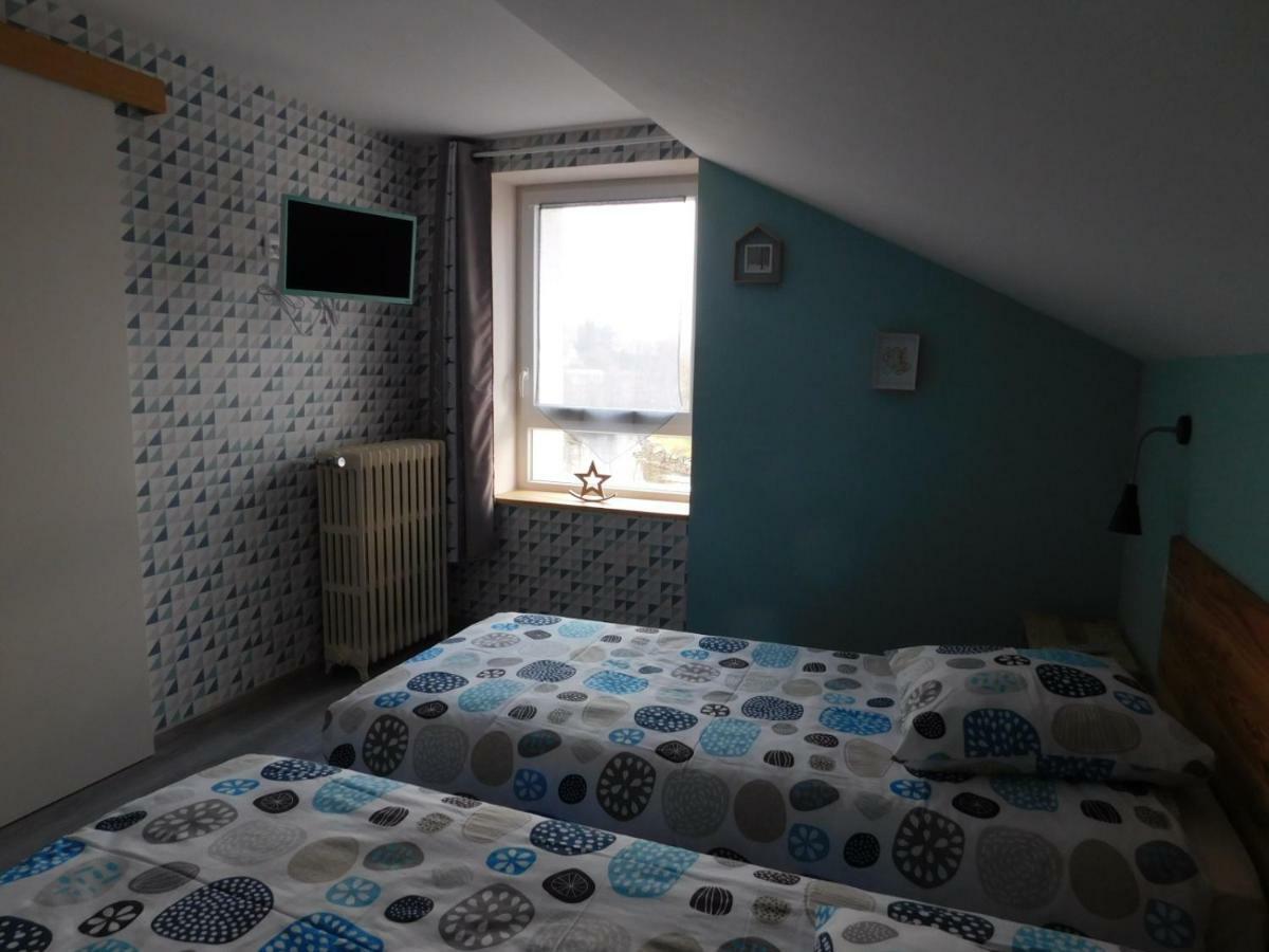 Monts Et Reves Panzió Ramonchamp Kültér fotó